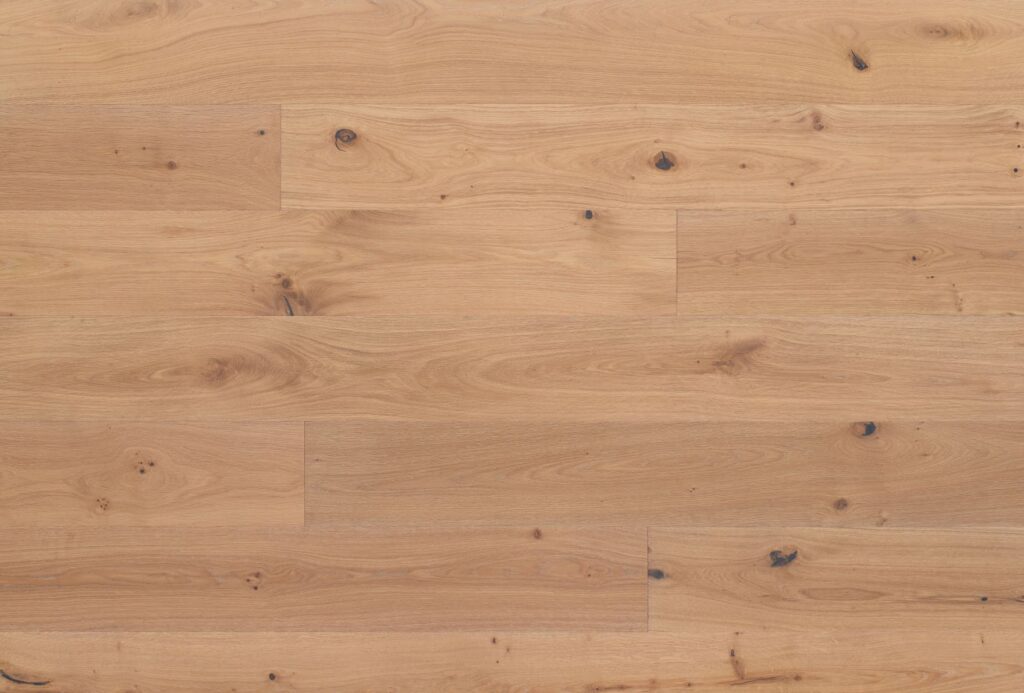 Parkett Oberflächenveredelung White 5 – helles Weiß mit dezenter Holzstruktur
